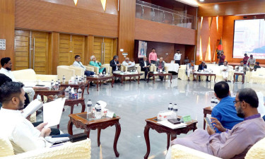 জরুরি অবস্থা রাজনৈতিকভাবে ব্যবহার না করতে একমত সব দল