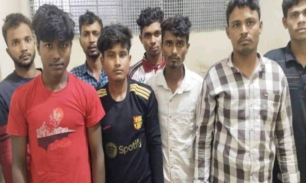 ৮ বাংলাদেশিকে পুশ-ইন বিএসএফের