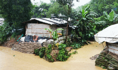 উখিয়া ও টেকনাফের বন্যা পরিস্থিতির উন্নতি