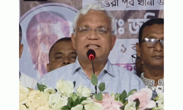 সাংবাদিকদের ধমক দেবেন—এটা সভ্য রাজনীতির কথা নয় : ডা. জাহিদ