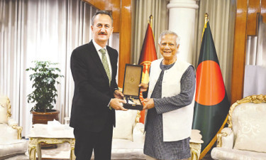 তুরস্কের সহযোগিতায় আধুনিক যুদ্ধসরঞ্জাম তৈরিতে আগ্রহ