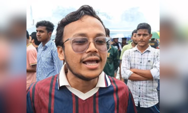 মহাসড়ক অবরোধ করলেন বরিশাল ইঞ্জিনিয়ারিং কলেজের শিক্ষার্থীরা