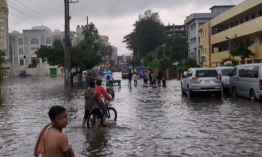 নোয়াখালীতে জলাবদ্ধতায় জনসাধারণের ভোগান্তি