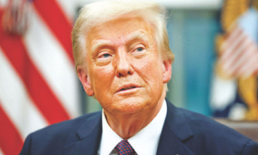 শুল্ক থেকে যুক্তরাষ্ট্রের আয় ৩০ হাজার কোটি ডলার হতে পারে