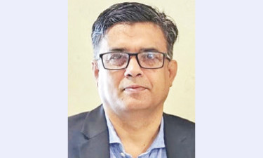 এখন হাসিনার পালানোর আর কোনো পথ নেই