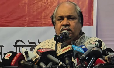 মিডিয়াকে হুমকি দেওয়া গণতন্ত্রের ভাষা নয় : হাসান হাফিজ