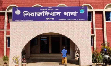 মসজিদ থেকে বাসায় ফেরার পথে দুর্বৃত্তদের ছুরিকাঘাতে ব্যবসায়ীর মৃত্যু