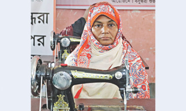 রাশিদার সন্তানদের লেখাপড়াও চলবে নিশ্চিন্তে