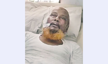 চাঁদপুরে মসজিদের ভেতর ইমামকে কুপিয়ে আহত