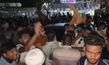 ঠাকুরগাঁওয়ে বিএনপির মহাসচিবের ভাইয়ের ওপর হামলা, গাড়ি ভাঙচুর