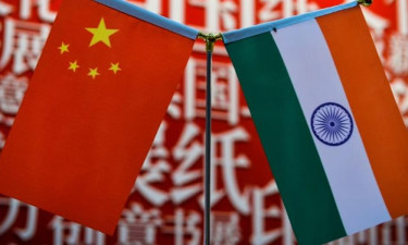 চীন-ভারত সম্পর্কে ‘বিপত্তি’ দালাই লামার উত্তরাধিকার ইস্যু