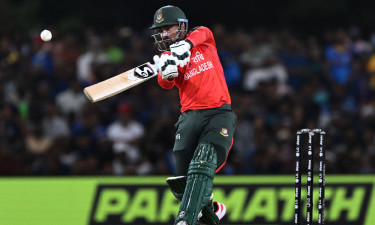 সিরিজে ফিরতে ১৭৭ রানের সংগ্রহ বাংলাদেশের