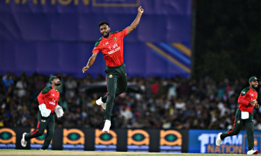 রেকর্ড জয়ে সমতায় ফিরল বাংলাদেশ