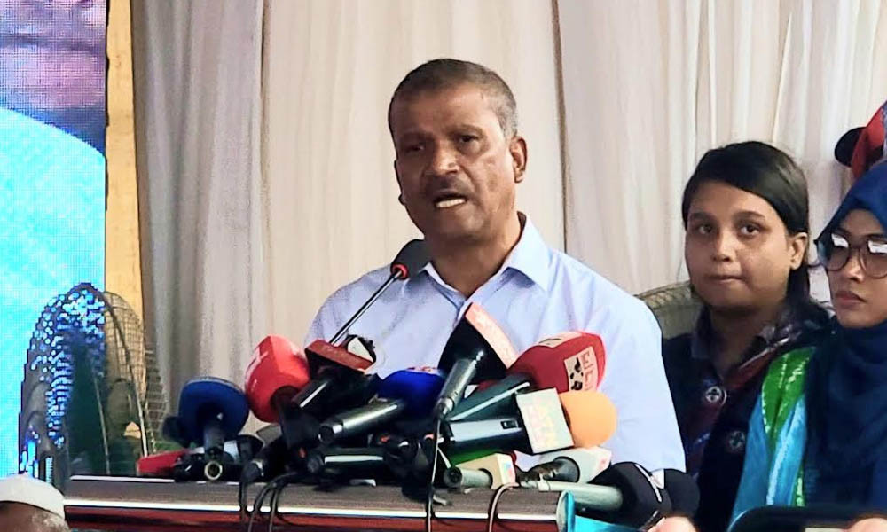 বর্তমান সরকারের আমলেই জুলাই গণহত্যার বিচার শেষ হবে : আইন উপদেষ্টা