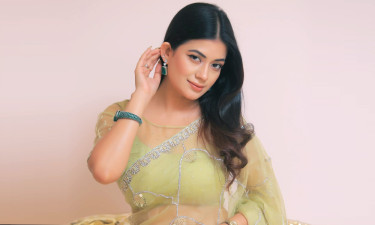 আইটেম গানে নাচতে চান মন্দিরা