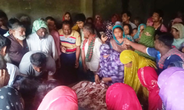 মেহেরপুরে বিদ্যুৎস্পর্শে স্বামী-স্ত্রীর মৃত্যু