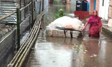 কেশবপুরে পানিবন্দি ১০ হাজার মানুষ