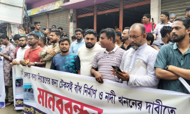 ফেনীতে সেনাবাহিনীর মাধ্যমে বন্যা নিয়ন্ত্রণ বাঁধ নির্মাণ দাবি