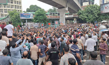 স্বেচ্ছাসেবক দলের শাহবাগ অবরোধ