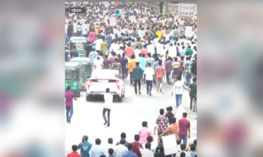 ষড়যন্ত্রের প্রতিবাদে চট্টগ্রাম স্বেচ্ছাসেবক দলের বিক্ষোভ