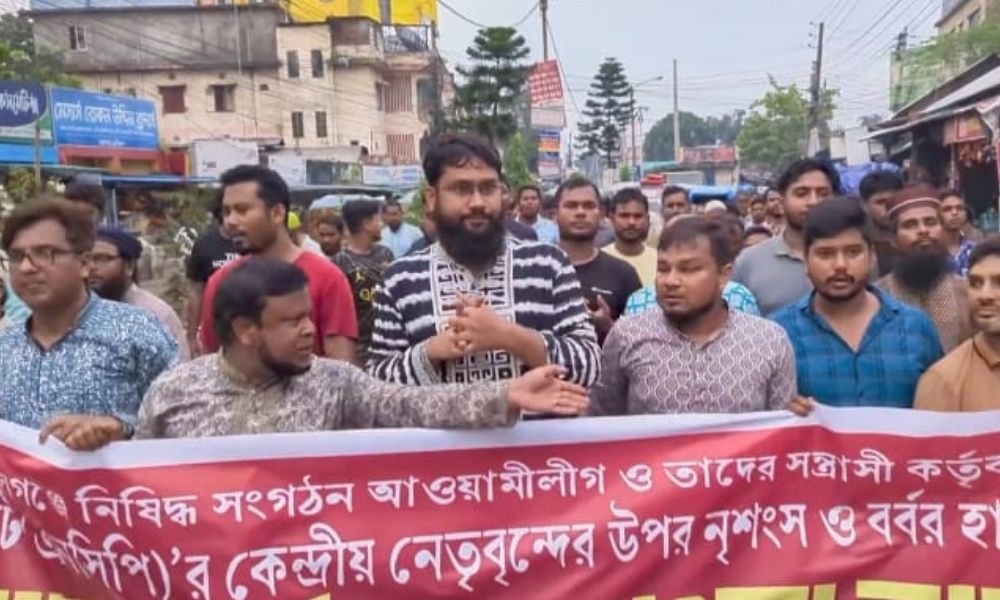জুলাই বিপ্লবীরা আগেই মরে গেছে, তাদের মরার ভয় দেখাবেন না : এনসিপি নেতা