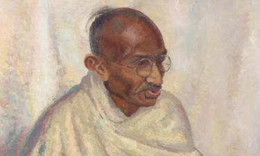নিলামে আড়াই কোটি টাকায় মহাত্মা গান্ধীর তৈলচিত্র বিক্রি