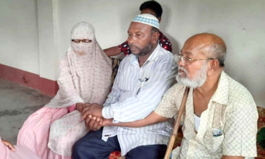 ২২ বছর পর অভিমান ভাঙল স্ত্রীর, বৃদ্ধাশ্রম থেকে ফিরিয়ে নিলেন স্বামীকে