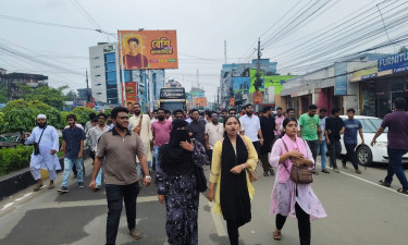 গোপালগঞ্জে এনসিপির সমাবেশে হামলার প্রতিবাদে খুলনায় বিক্ষোভ