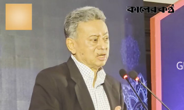 গণতন্ত্র ও মিডিয়া হাতে হাত মিলিয়ে চলতে হয় : আমীর খসরু