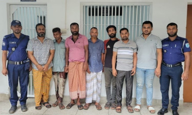 সাভার ও আশুলিয়ায় পুলিশের বিশেষ অভিযান, ২৪ ঘণ্টায় গ্রেপ্তার ১৭