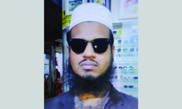 জিন তাড়ানোর কথা বলে লাখ টাকা হাতিয়ে নিলেন মাদরাসা শিক্ষক