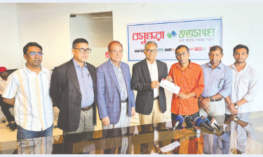 স্বপ্ন ছোঁয়ার সংগ্রামে অনন্য লিতুনজিরা