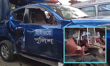 পীরগঞ্জে ট্রাক ও পুলিশ পিকআপে বাসের ধাক্কায় নিহত ২, আহত ১০