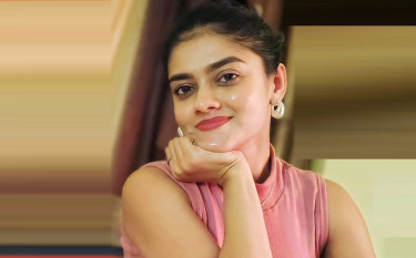 গভীর রাতে রাস্তায় অভিনেত্রীর শ্লীলতাহানি