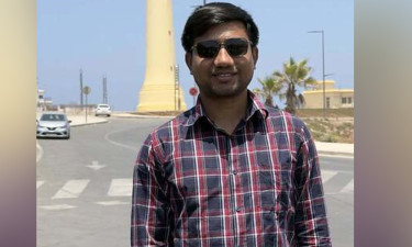 আসিফ মাহমুদের এপিএস হলেন আয়মন রাহাত