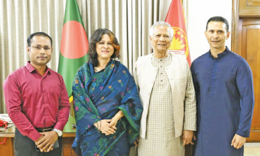 প্রধান উপদেষ্টার সঙ্গে তাজউদ্দীন পরিবারের সৌজন্য সাক্ষাৎ
