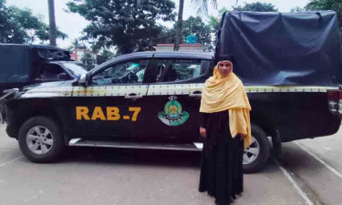 আনোয়ারায় বিপুল ইয়াবাসহ নারী আটক, স্বামী-ছেলে পলাতক