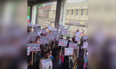 জুলাই শহিদদের স্মরণে রাজধানীতে ছাত্র কল্যাণ পরিষদের মৌন মিছিল
