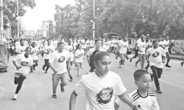 জুলাই স্মরণে প্রতীকী ম্যারাথন