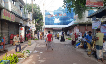 গোপালগঞ্জে কারফিউ শিথিল, নতুন সিদ্ধান্ত রাতে