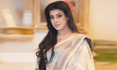আমি এখনো বেছে বেছে কাজ করি