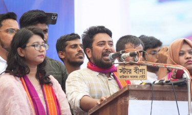 আমরা একটি গণতান্ত্রিক সংবিধান রচনা করতে চাই