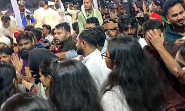 চট্টগ্রামের বিপ্লব উদ্যানে প্রবেশ করছেন এনসিপির কেন্দ্রীয় নেতারা