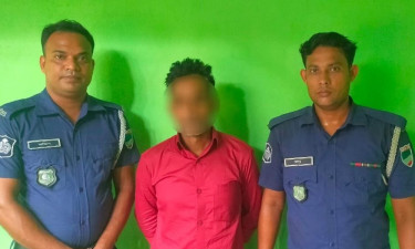 খুলনায় পঞ্চম শ্রেণির ছাত্রী ধর্ষণের অভিযোগে প্রধান শিক্ষক গ্রেপ্তার