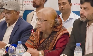 ক্ষমতা দখলে ইউনূস ৫ বছর থাকতে হলেও থাকবেন : সেলিমা রহমান