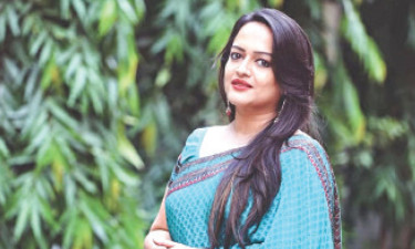 অর্ধ যুগ পর এলো ঈশিতার গান