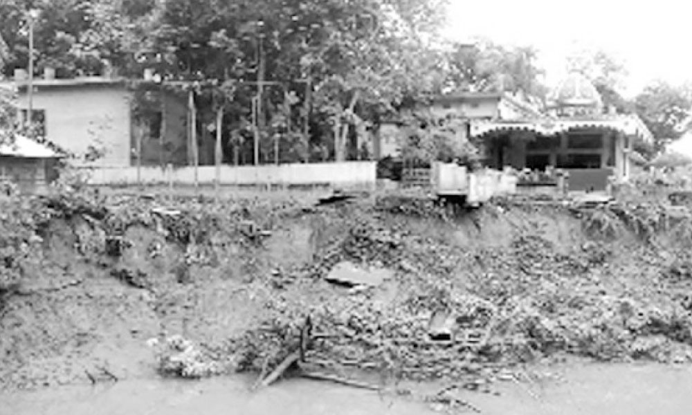ইছামতীর ভাঙন রোধে ব্যবস্থা নিন