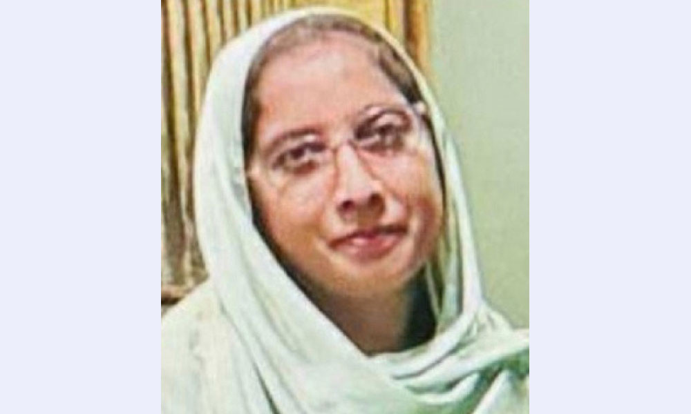 ২০ জন শিক্ষার্থীকে বাঁচিয়ে চিরবিদায় নিলেন শিক্ষিকা মেহরিন