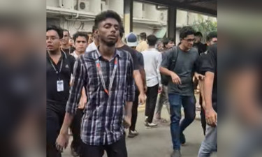 ক্ষোভ ঝেড়ে সচিবালয় ছাড়ছেন শিক্ষার্থীরা