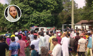 স্বামীর হাত চেপে ধরে মেহেরীন বললেন—‘আর দেখা হবে না’